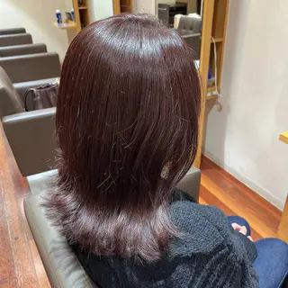 ミディアム カラー 谷野 春香のヘアスタイル