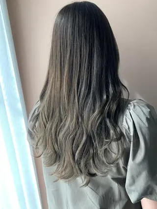 ロング カラー hub hair レイヤー/透明感のヘアスタイル