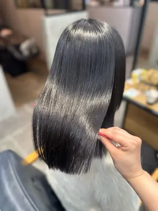 ロング カラー ︎︎カイ ミズキ 🎀のヘアスタイル