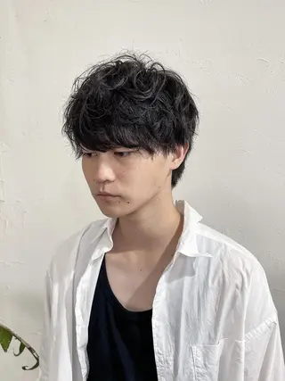 ショート パーマ メンズ soin by poshのヘアスタイル