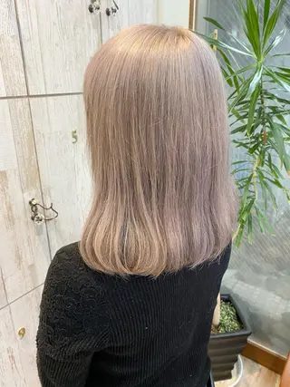 カラー SALOWIN栄 高須大貴のヘアスタイル
