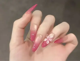 カラー AIN Nailのネイルデザイン