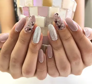 ネイル 小河 仁美のネイルデザイン