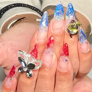 ネイル VOGUE ×SWANのネイルデザイン