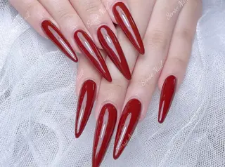 ネイル Queening 🦋のネイルデザイン