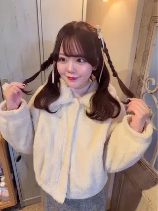 ロング ヘアアレンジ 透明感カラー 💞みどりのヘアスタイル