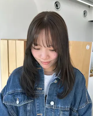 セミロング risa | 透明感 カラー|レイヤーのヘアスタイル