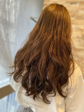 ロング パーマ 🔥5月お得価格🔥 東海林悠太のヘアスタイル