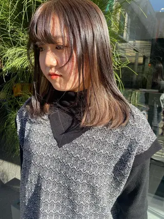 ミディアム カラー パーマ ヘアアレンジ メンズ キッズ ネイル アイブロウ mana 暖色カラーカットのヘアスタイル