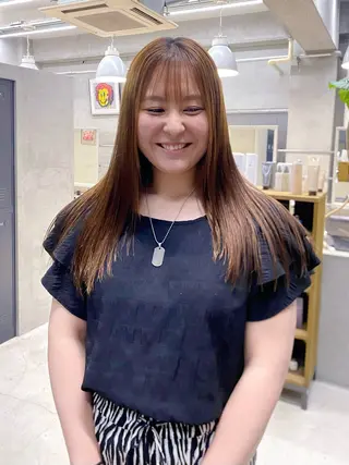 ロング 谷口 瑠愛のヘアスタイル