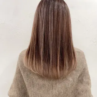 ロング カラー beronica ベロニカのヘアスタイル