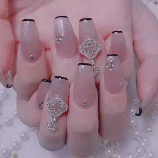 ネイル 奈 奈のネイルデザイン