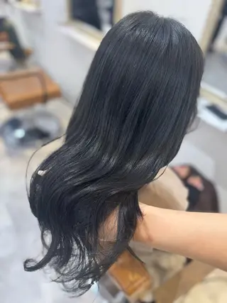 ロング カラー 赤み無し柔らかカラー 【梅田】madokaのヘアスタイル