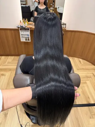 ロング カラー 雨宮花果/国立 透明感カラーのヘアスタイル