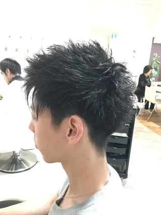 ショート メンズ 金子 富士のヘアスタイル