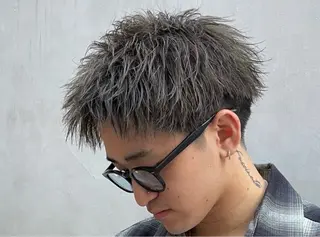 メンズ KAMINAO HIRYUのヘアスタイル