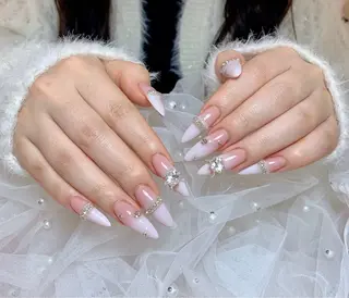 ネイル Bél Nail salonのネイルデザイン