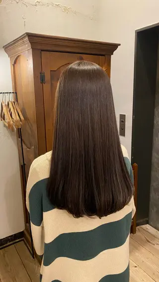 ロング 透明感カラー 🦙なりたりみのヘアスタイル