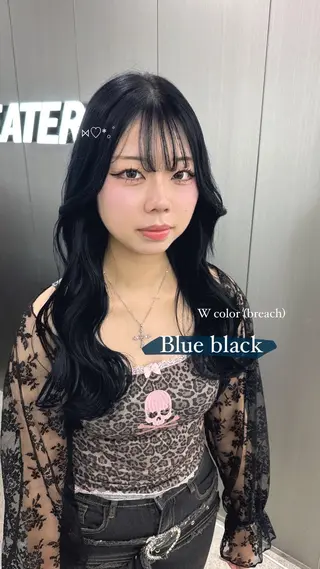 ロング カラー 暗髪🩶ラベンダー/ ブルー/ユウナ🤍のヘアスタイル