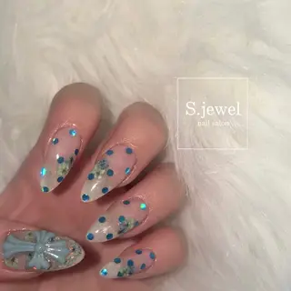 ネイル S. JEWELのネイルデザイン