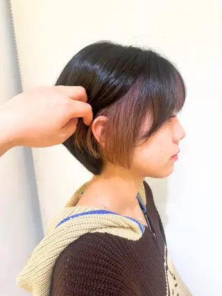 ショート インナーカラー 💎しまだゆうかのヘアスタイル