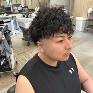 パーマ メンズ 綿貫 美雪のヘアスタイル