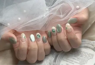 ネイル MissU ネイルサロンのネイルデザイン