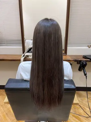 ロング カラー 佐藤 海璃のヘアスタイル