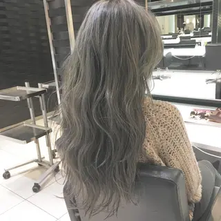 ロング 艶髪 森田/嵩士のヘアスタイル