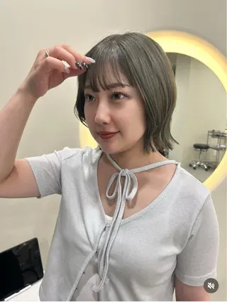 ショート カラー tomu/大名/艶髪 髪質改善/透明感のヘアスタイル