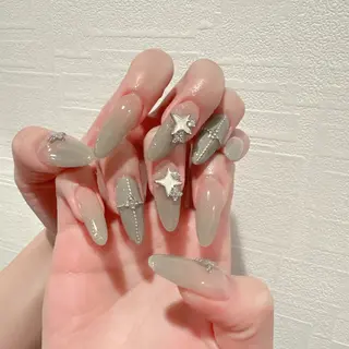 ネイル D-BEAUTY Nailsalonのネイルデザイン