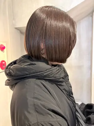 ショート マツイ モモノのヘアスタイル