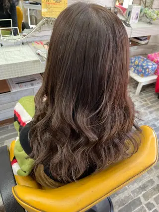 セミロング カラー 大坪 拓斗のヘアスタイル