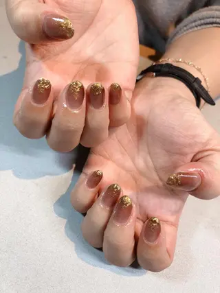 ネイル iiloo aromaworksのネイルデザイン