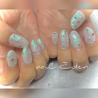 ネイル Eden ♾️のネイルデザイン
