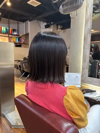 ショート レイヤー/ハッシュカ ット/顔周り/フウカのヘアスタイル