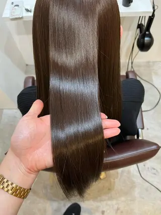 ロング 【髪質改善 艶髪】 布川 莉穂のヘアスタイル