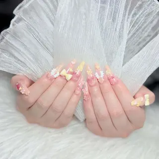 ネイル Lenie Nail Salonのネイルデザイン
