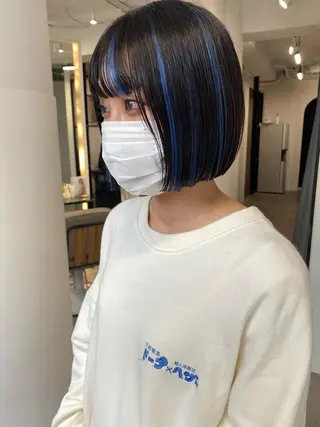 ショート カラー センターパート/ 暖色カラーayuのヘアスタイル