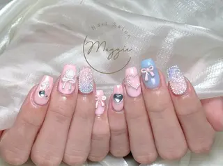 ネイル Maggie Nail🦩のネイルデザイン