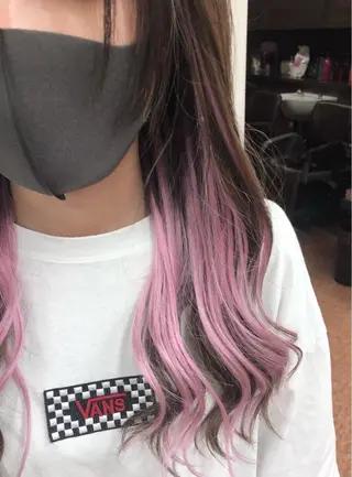 カラー ダブルスキルエクステ /羽エクステ白石宇由のヘアスタイル