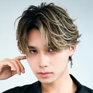カラー メンズ 【メンズ特化⚡️】 曲がる矯正/千原涼麻のヘアスタイル