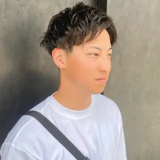 パーマ メンズ 比嘉 陽のヘアスタイル