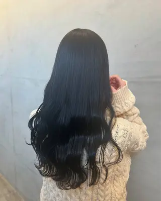 セミロング 透明感💗 ベージュ系　松田彩音のヘアスタイル