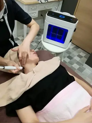 エステサロン トムズのエステ・リラクイメージ