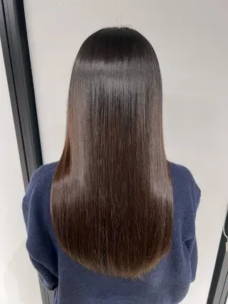 ロング うるツヤ透明感カラー 𝐀𝐲𝐚𝐦𝐢のヘアスタイル