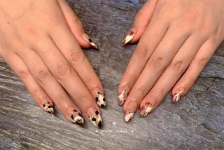 ネイル MoaNail🫶 Yoshiのネイルデザイン