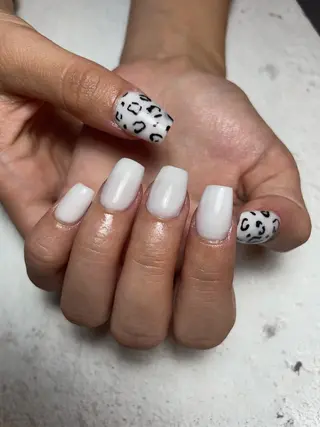 ネイル Feel ‪‪☺︎‬Yuriaのネイルデザイン