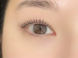 マツエク・マツパ 田口 斐世李のマツエク・マツパデザイン