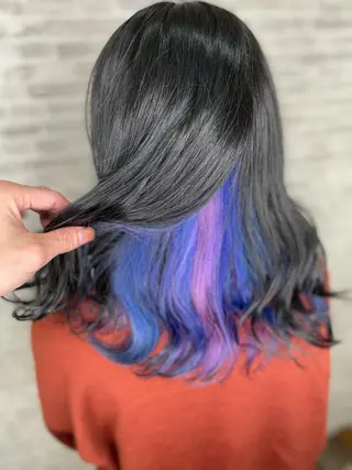 カラー 平田 怜のヘアスタイル